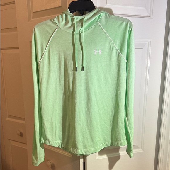 Under Armour Mint Green Women’s Long Sleeve Top - Picture 1 of 5